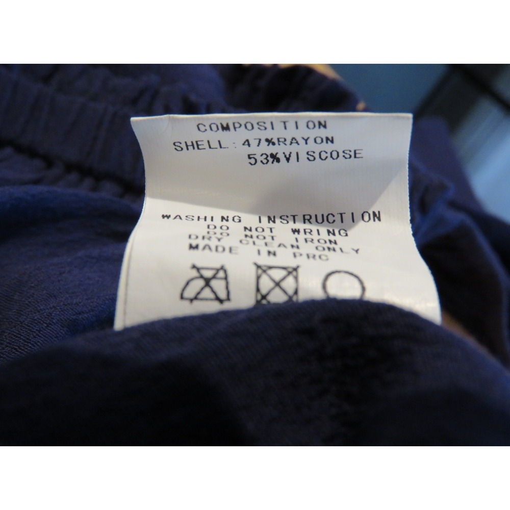 BLQ Solid Navy Lightweight Top Shirt Ruffled Collar Short Flutter Sleeve EUC - Picture 4 of 5